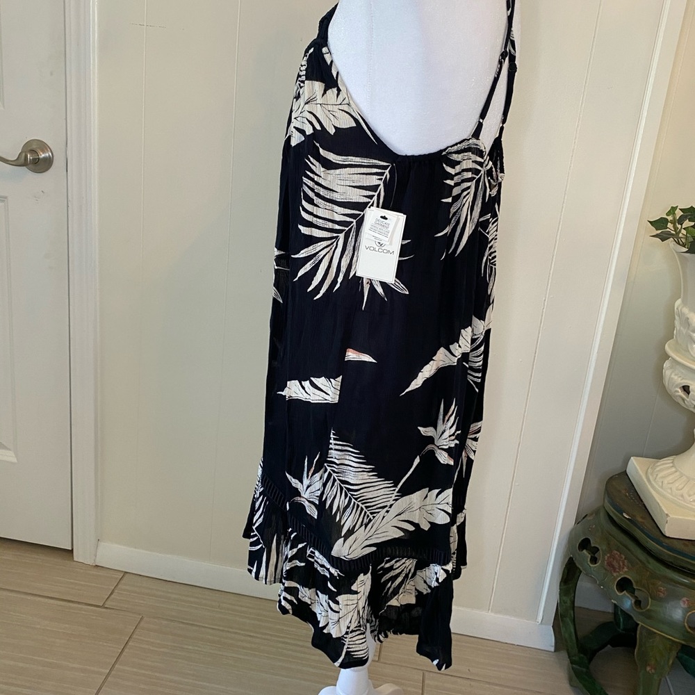 NWT VOLCOM DRESS - Picture 4 of 10